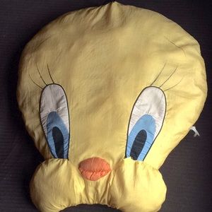 Twitty bird pillow
